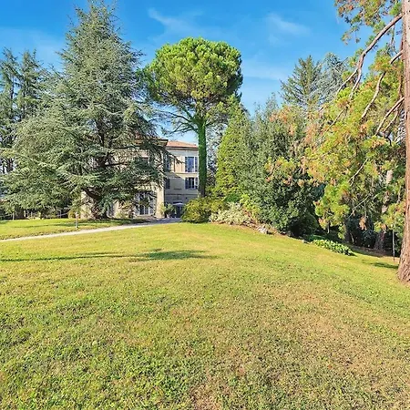 Holiday home Lucini 1886 Garden Near And Milan Rovagnate