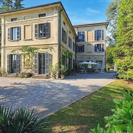 Lucini 1886 Garden Near And Milan Holiday home *