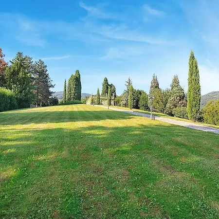 Lucini 1886 Garden Near And Milan Rovagnate